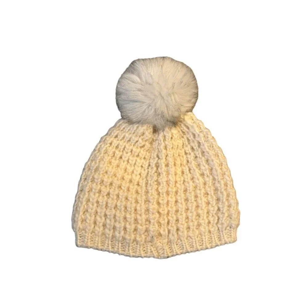 Kyi Kyi Canada Cream Classic Fur Pom Knit Beanie O/S